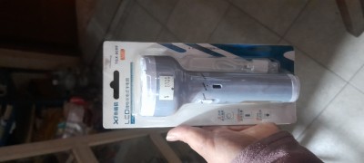 Linterna recargable usb grande